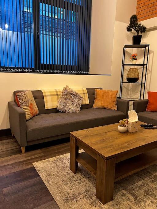Cityzenretreat - Mezzanine Apartment Sleeps 4 Sheffield City Centre Bagian luar foto